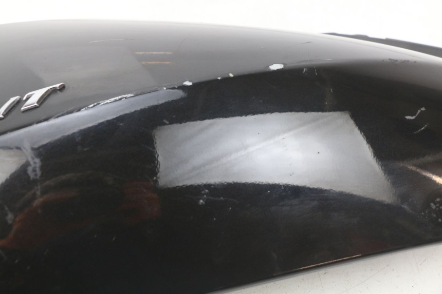 photo de PRAWY TYLNY BOK APRILIA ATLANTIC 125 (2003 - 2009) - Szczegół części