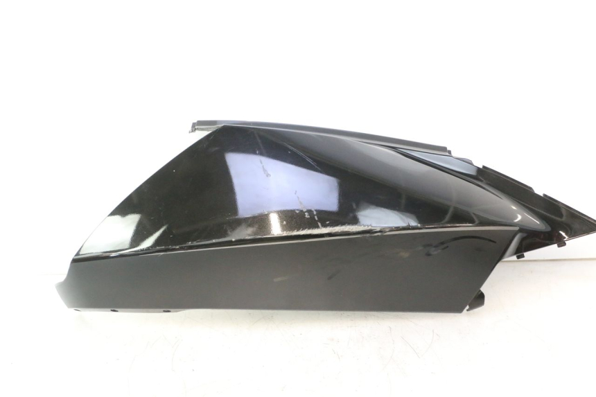 photo de PRAWY TYLNY BOK APRILIA ATLANTIC S 125 (2010 - 2013) - Widok główny