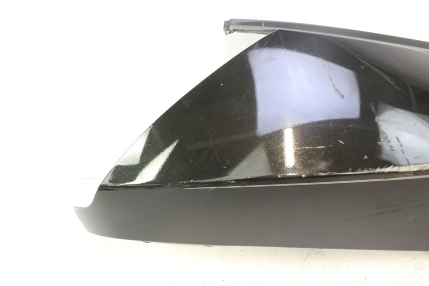 photo de PRAWY TYLNY BOK APRILIA ATLANTIC S 125 (2010 - 2013) - Zoom stanu zużycia