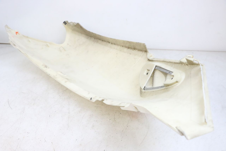 photo de PRAWY TYLNY BOK JONWAY AZTRAL 125 (2008 - 2017) - Zoom stanu zużycia