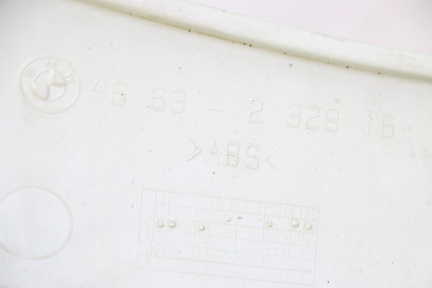 photo de PRAWY TYLNY BOK BMW C1 125 (2000 - 2003) - Szczegół części