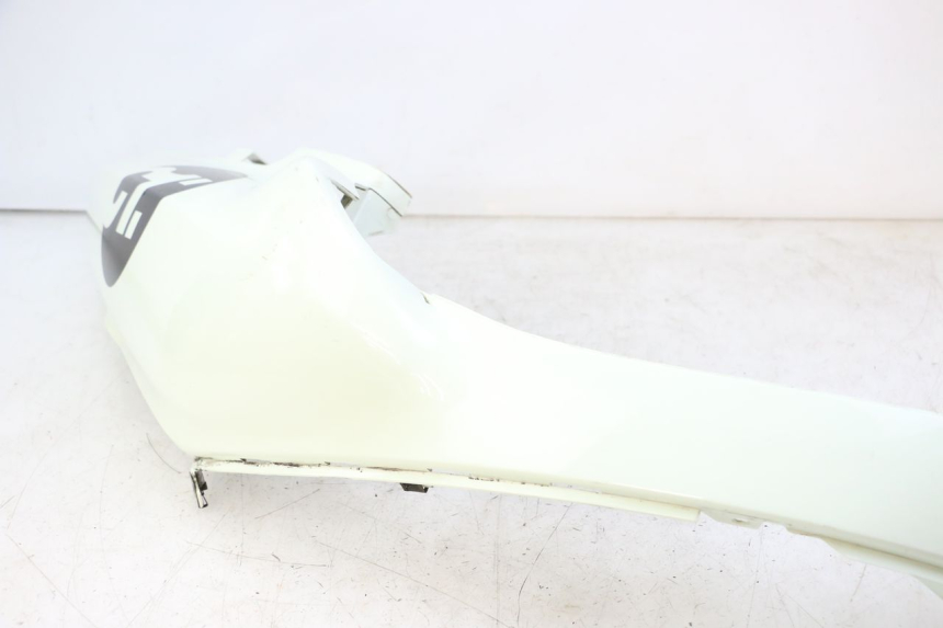 photo de PRAWY TYLNY BOK BMW C1 125 (2000 - 2003) - Punkty mocowania