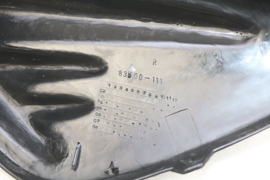 photo de PRAWY TYLNY BOK MBK BOOSTER NEXT GENERATION 50 (1995 - 1998) - Zoom stanu zużycia