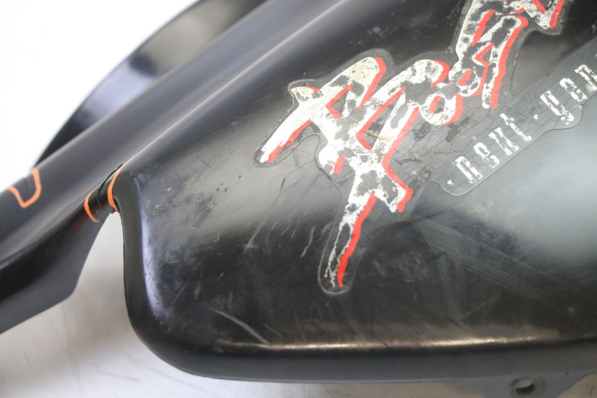 photo de PRAWY TYLNY BOK MBK BOOSTER NEXT GENERATION 50 (1995 - 1998) - Zbliżenie techniczne