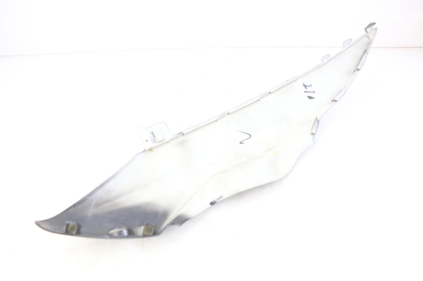 photo de PRAWY TYLNY BOK BAOTIAN BT 49 QT-9 50 (2006 - 2010) - Szczegół części