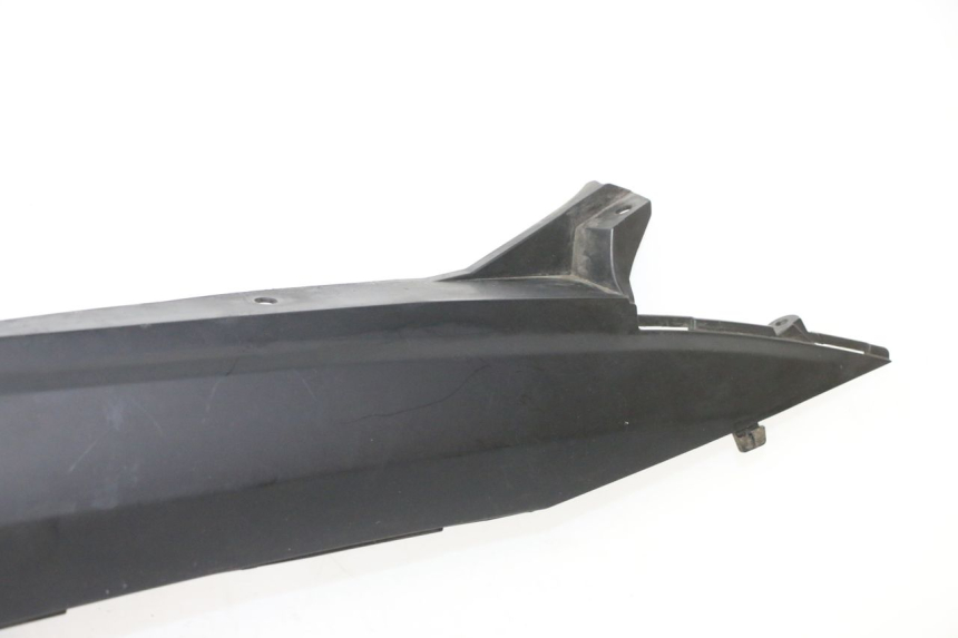 photo de PRAWY TYLNY BOK SUZUKI BURGMAN 125 (2007 - 2014) - Zdjęcie dodatkowe