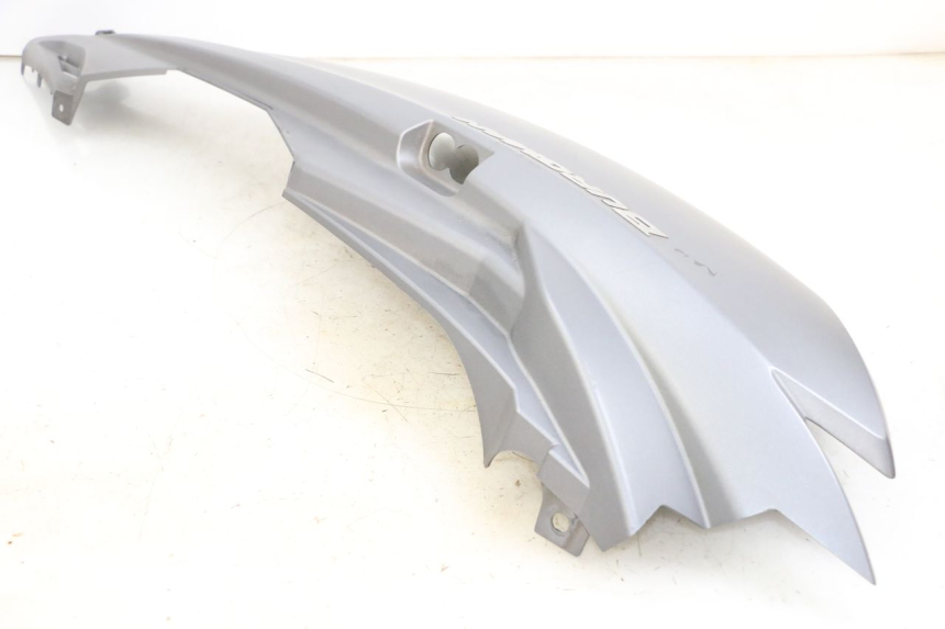 photo de PRAWY TYLNY BOK SUZUKI BURGMAN 650 (2013 - 2020) - Punkty mocowania