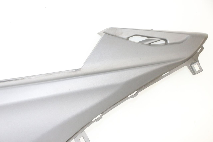 photo de PRAWY TYLNY BOK SUZUKI BURGMAN 650 (2013 - 2020) - Część sprawdzona