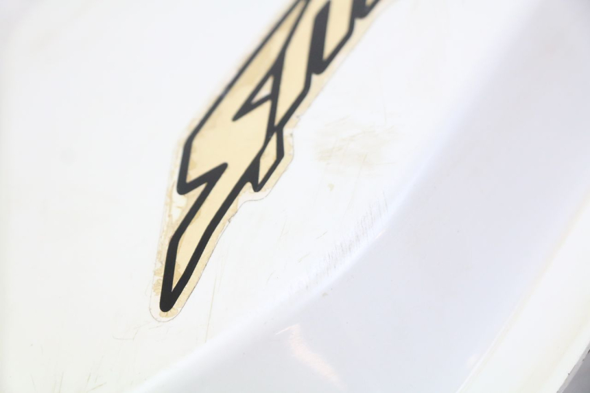 photo de PRAWY TYLNY BOK YAMAHA BW'S BWS 125 (2010 - 2013) - Zoom stanu zużycia