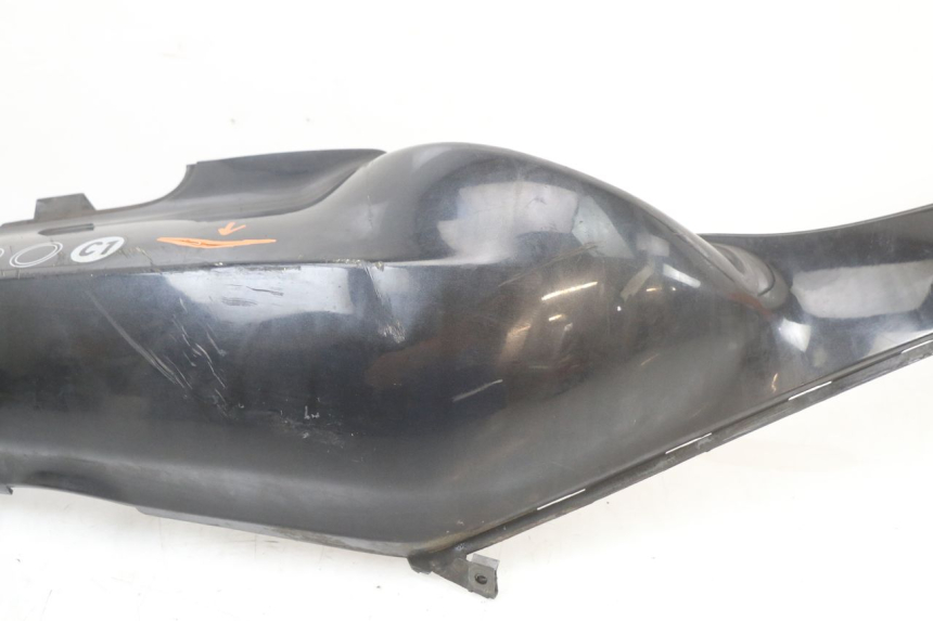 photo de PRAWY TYLNY BOK BMW C1 125 (2000 - 2003) - Zbliżenie techniczne