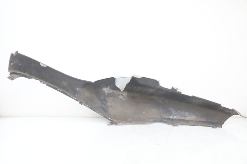 photo de PRAWY TYLNY BOK BMW C1 125 (2000 - 2003) - Stan powierzchni