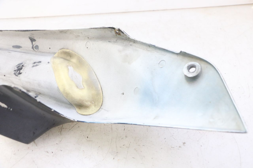 photo de PRAWY TYLNY BOK HONDA CBR RR FIREBLADE 900 (1992 - 1994) - Widok ogólny