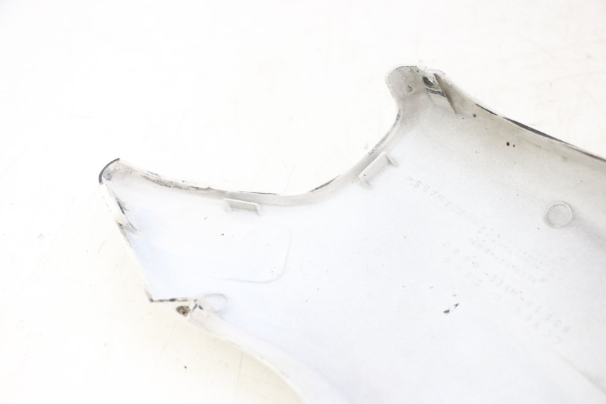 photo de PRAWY TYLNY BOK HONDA CBR RR FIREBLADE 900 (1992 - 1994) - Punkty mocowania