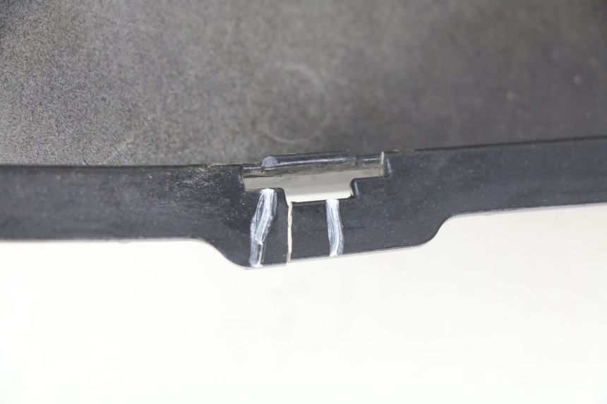 photo de PRAWY TYLNY BOK PEUGEOT CITYSTAR 125 (2011 - 2017) - Widok ogólny