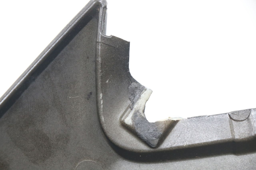 photo de PRAWY TYLNY BOK PEUGEOT CITYSTAR 50 (2013 - 2017) - Inny kąt widzenia