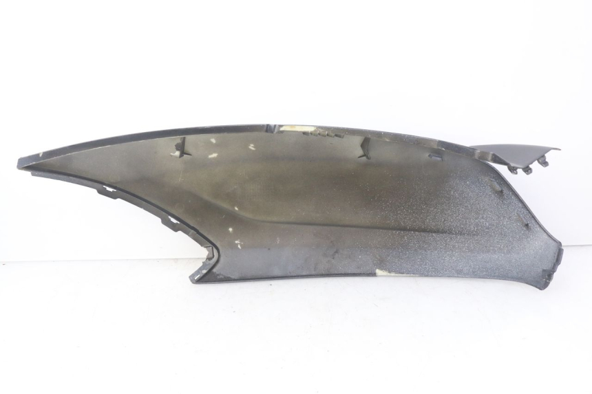 photo de PRAWY TYLNY BOK PEUGEOT CITYSTAR 50 (2013 - 2017) - Punkty mocowania