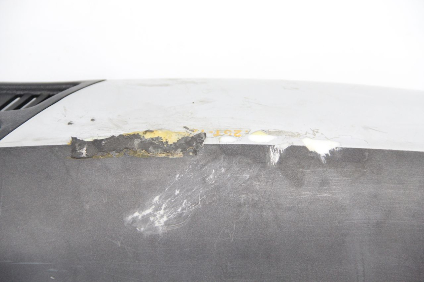 photo de PRAWY TYLNY BOK JMSTAR CJ12M 125 (2005 - 2007) - Zoom stanu zużycia