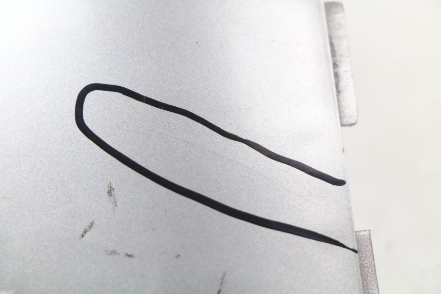 photo de PRAWY TYLNY BOK SYM DD 50 (2005 - 2011) - Oznaczenia i referencje