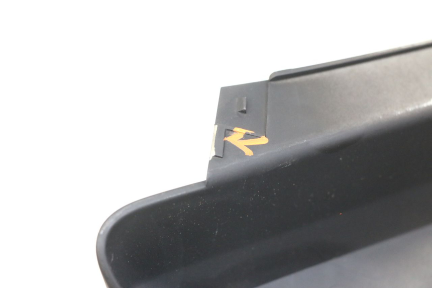 photo de PRAWY TYLNY BOK KYMCO DINK STREET ABS 125 (2011 - 2018) - Zoom stanu zużycia