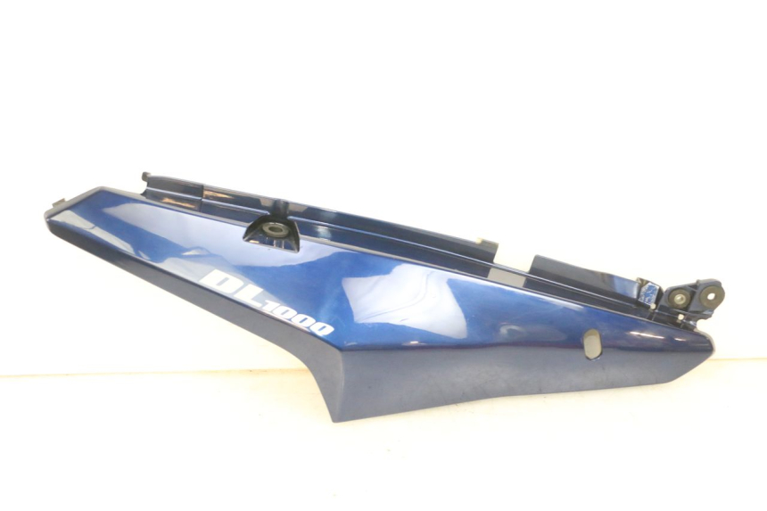 photo de PRAWY TYLNY BOK SUZUKI DL V STROM 1000 (2002 - 2007) - Widok główny