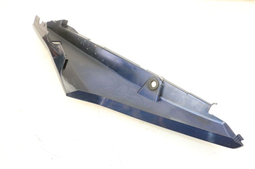 photo de PRAWY TYLNY BOK SUZUKI DL V STROM 1000 (2002 - 2007) - Zoom stanu zużycia