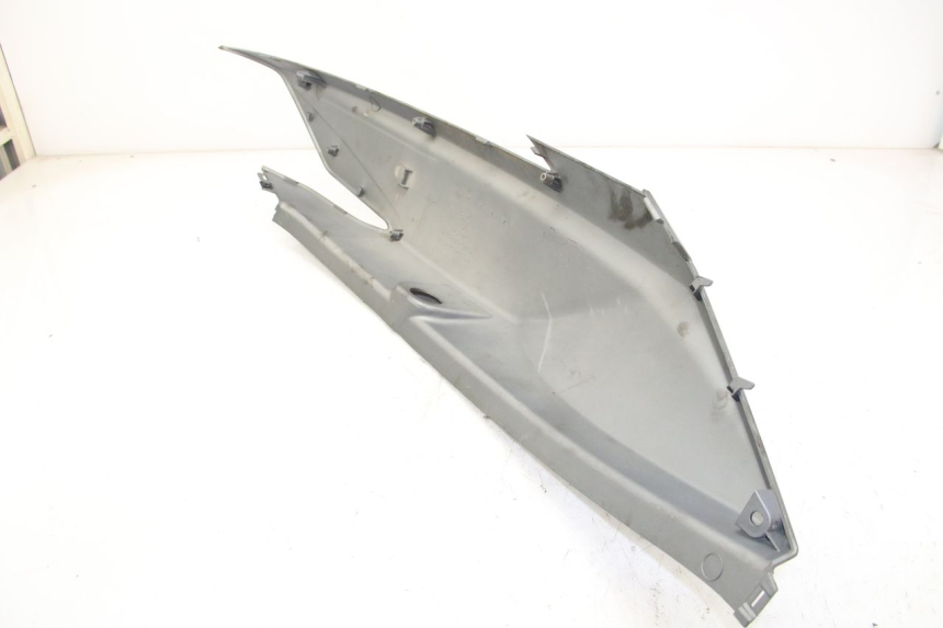 photo de PRAWY TYLNY BOK KYMCO DOWNTOWN ABS 125 (2015 - 2017) - Alternatywny kąt