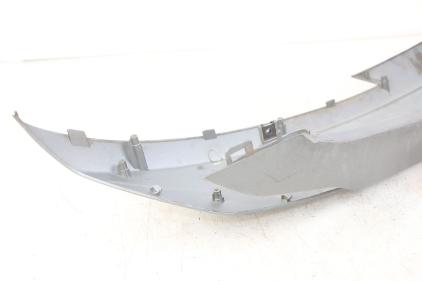 photo de PRAWY TYLNY BOK KYMCO DOWNTOWN ABS 125 (2015 - 2017) - Zoom stanu zużycia