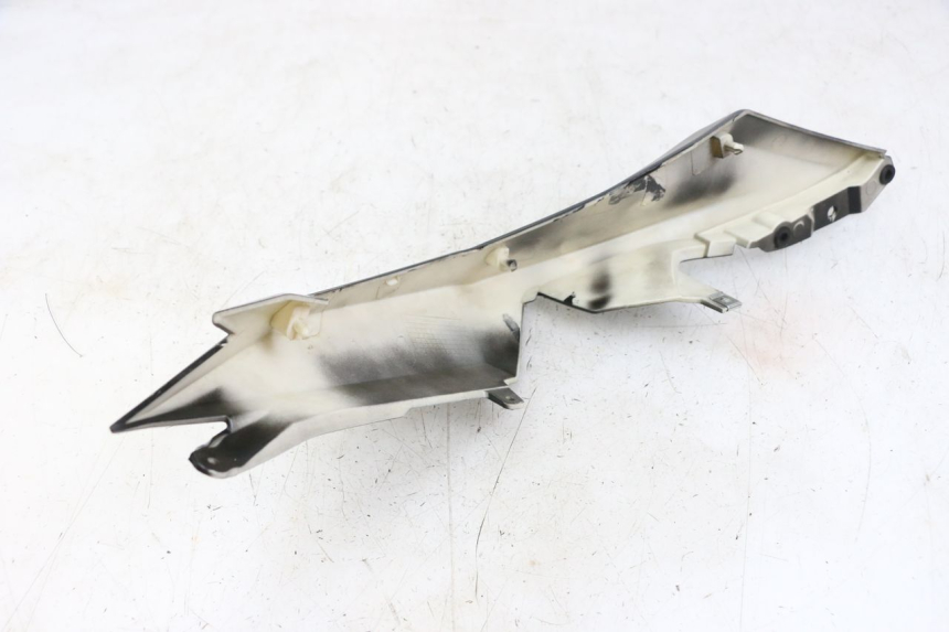 photo de PRAWY TYLNY BOK EBROH BRAVO GLE 1 (2020 - 2024) - Inny kąt widzenia