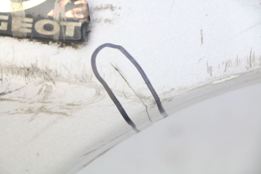 photo de PRAWY TYLNY BOK PEUGEOT ELYSEO 125 (1999 - 2004) - Szczegóły charakterystyczne