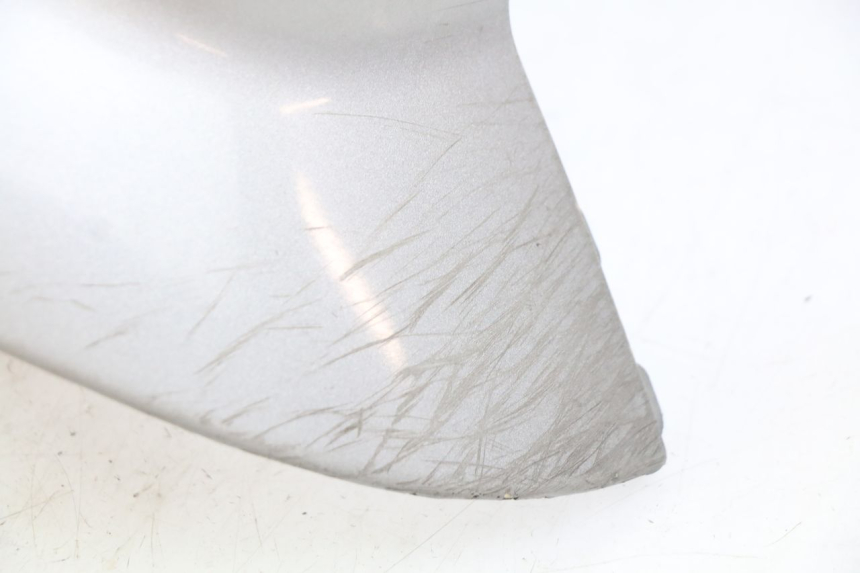 photo de PRAWY TYLNY BOK PEUGEOT ELYSEO 125 (1999 - 2004) - Stan powierzchni