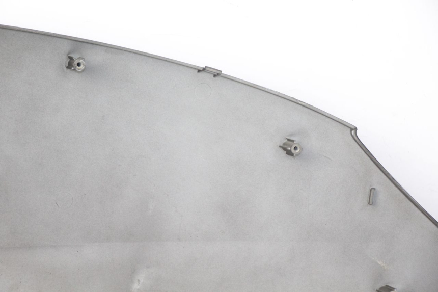 photo de PRAWY TYLNY BOK SYM FIDDLE 3 III 125 (2014 - 2020) - Zoom stanu zużycia