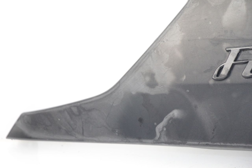 photo de PRAWY TYLNY BOK SYM FIDDLE 3 III 125 (2014 - 2020) - Punkty mocowania