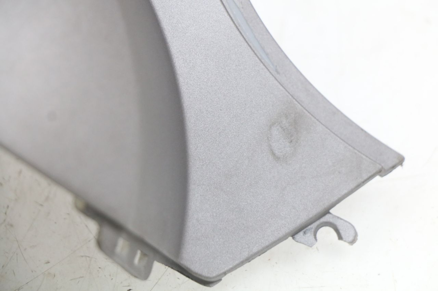 photo de PRAWY TYLNY BOK SYM FIDDLE 3 III 125 (2014 - 2020) - Widok z bliska