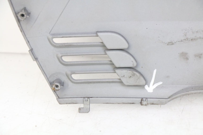 photo de PRAWY TYLNY BOK SYM FIDDLE 3 III 125 (2014 - 2020) - Stan powierzchni