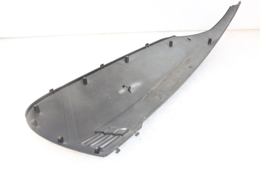 photo de PRAWY TYLNY BOK SYM FIDDLE 3 III 50 (2014 - 2020) - Zoom stanu zużycia