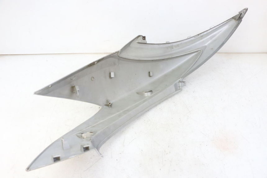 photo de PRAWY TYLNY BOK MBK FLAME X 125 (2007 - 2016) - Zbliżenie techniczne