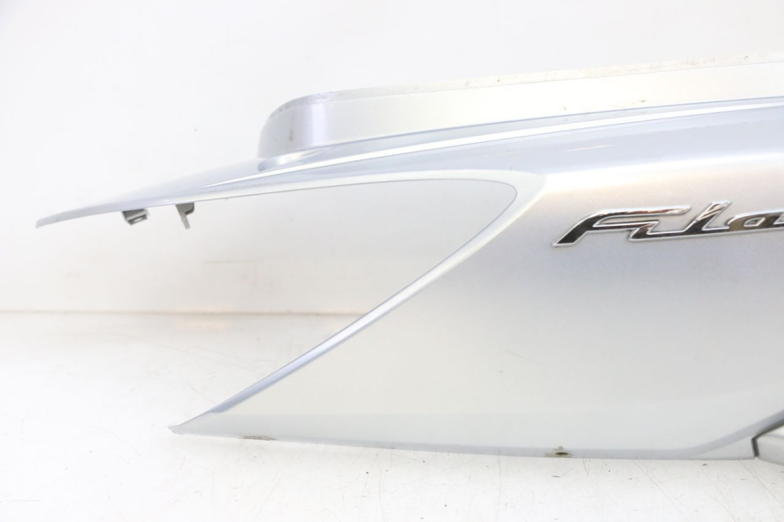 photo de PRAWY TYLNY BOK MBK FLAME X 125 (2007 - 2016) - Kontrola wizualna