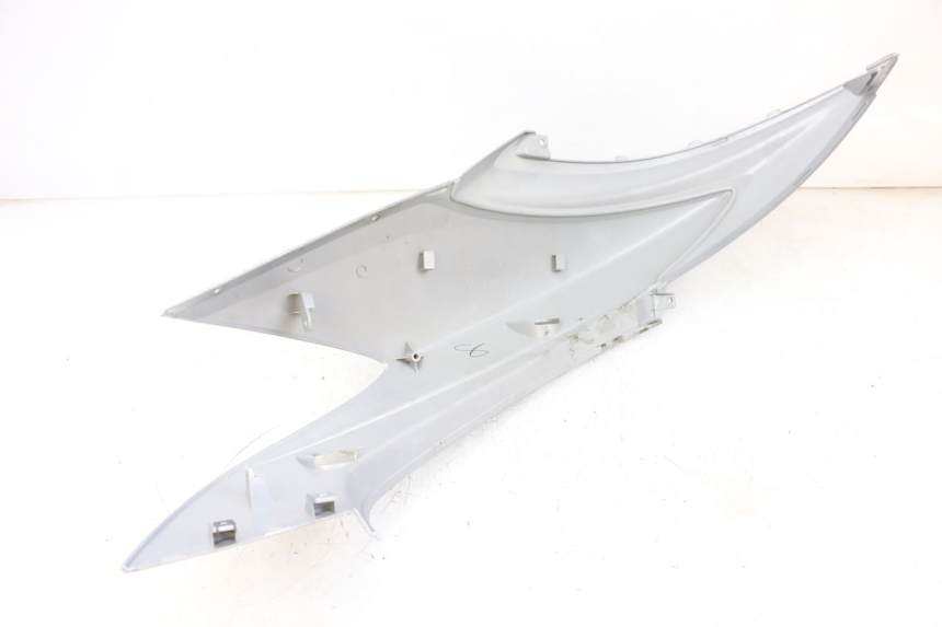 photo de PRAWY TYLNY BOK MBK FLAME X 125 (2007 - 2016) - Punkty mocowania