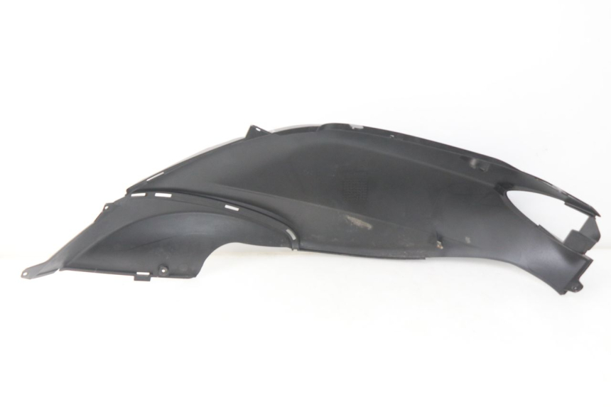 photo de PRAWY TYLNY BOK PIAGGIO FLY 2T 50 (2004 - 2017) - Inny kąt widzenia