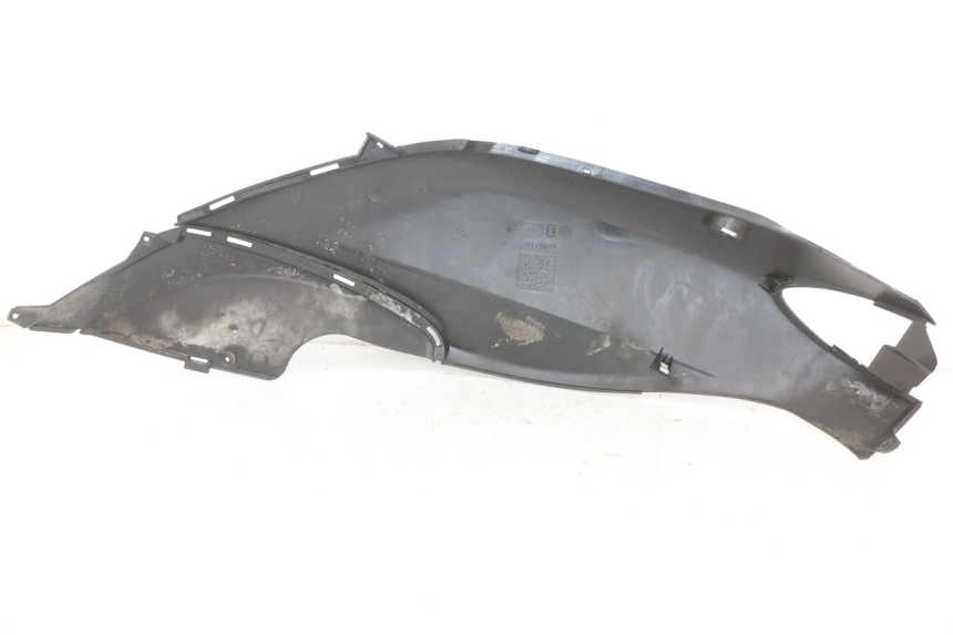 photo de PRAWY TYLNY BOK PIAGGIO FLY 2T 50 (2004 - 2017) - Inny kąt widzenia