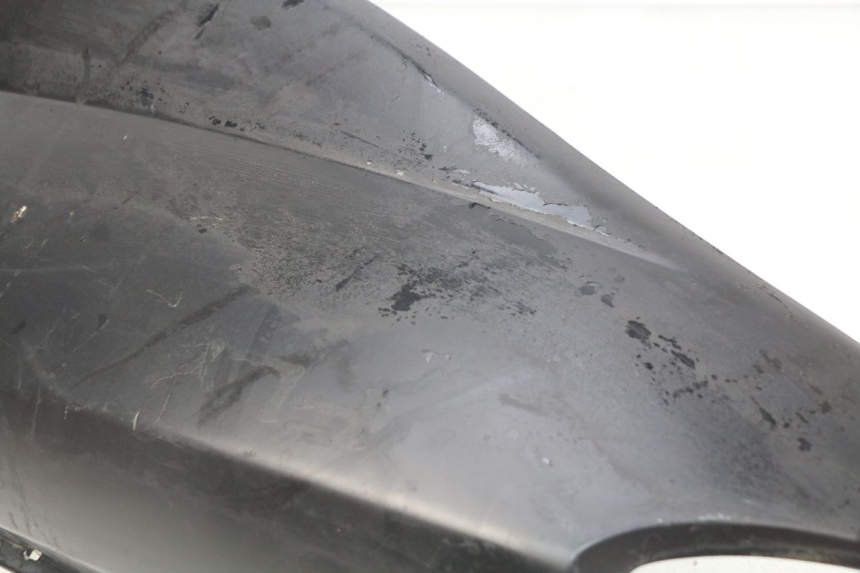 photo de PRAWY TYLNY BOK PIAGGIO FLY 125 (2005 - 2012) - Zbliżenie techniczne
