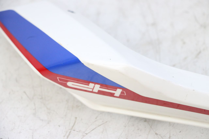 photo de PRAWY TYLNY BOK BMW G310 R 310 (2016 - 2020) - Punkty mocowania