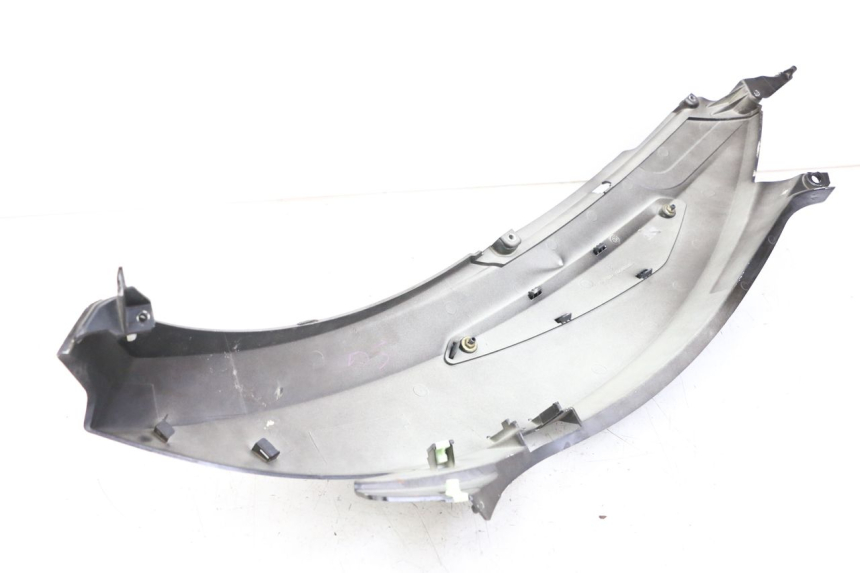 photo de PRAWY TYLNY BOK PEUGEOT GEOPOLIS RS 125 (2007 - 2009) - Część sprawdzona