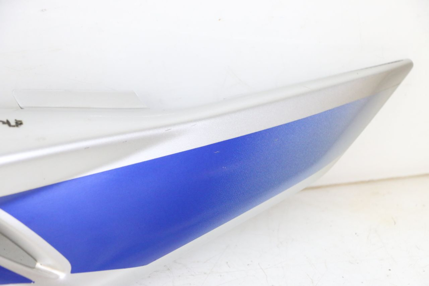 photo de PRAWY TYLNY BOK SUZUKI GS GSE 500 (2001 - 2003) - Szczegóły charakterystyczne