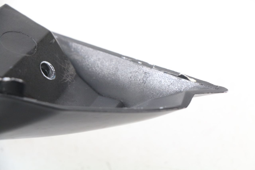 photo de PRAWY TYLNY BOK SUZUKI GSX-R GSXR 750 (2011 - 2016) - Szczegół części