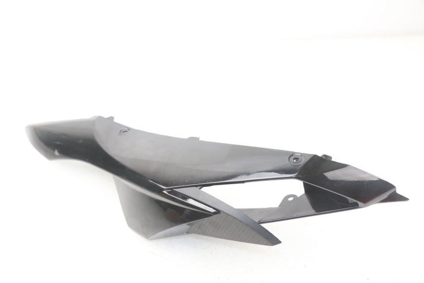 photo de PRAWY TYLNY BOK SUZUKI GSX-R GSXR 750 (2011 - 2016) - Zbliżenie techniczne