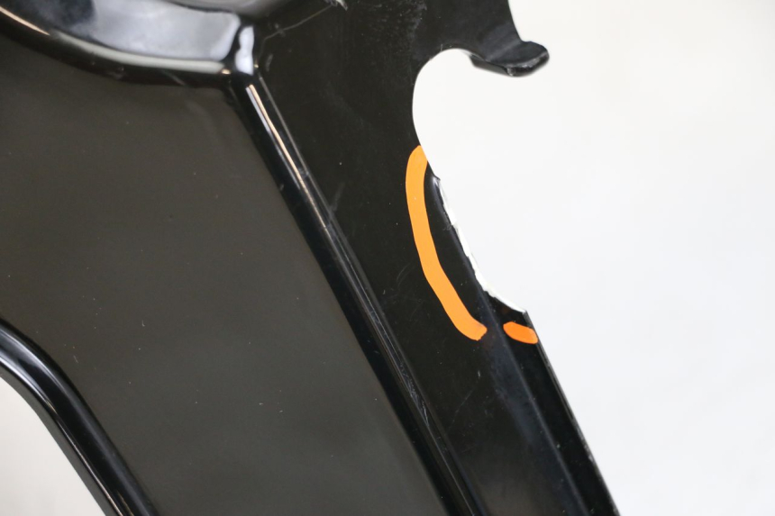 photo de PRAWY TYLNY BOK HYOSUNG GTR 125 (2006 - 2008) - Widok ogólny