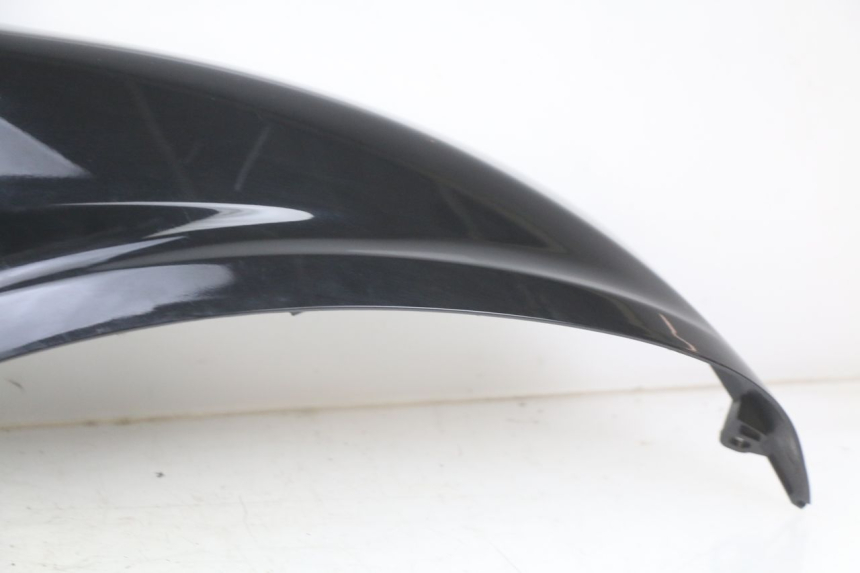 photo de PRAWY TYLNY BOK YAMAHA HW XENTER 125 (2011 - 2017) - Struktura - zbliżenie