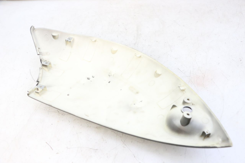 photo de PRAWY TYLNY BOK JM MOTORS MIA 50 (2017 - 2020) - Szczegół części