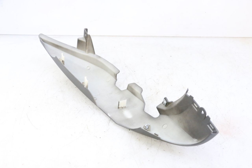 photo de PRAWY TYLNY BOK KIDEN KD125-G 125 (2018 - 2022) - Szczegół części